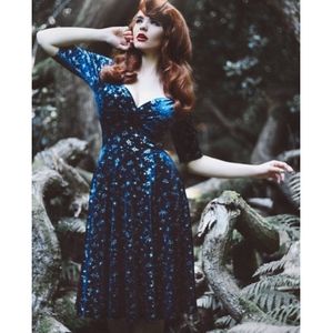 Collectif Trixie velvet sparkle doll dress